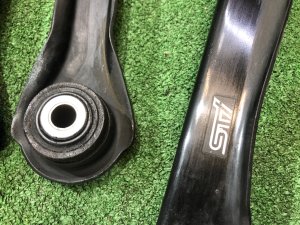Rear control arms STI SUBARU LEGACY OEM 20250AG030, 20250AG040, 20250AE010, 20250AG000 BP5 2004 EJ20X AT