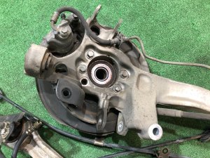 后轮毂 Алюминий SUBARU LEGACY OEM 26692AE020, 26692AE030, 26700AE080, 28473AG000 BP5 2004 EJ20X AT