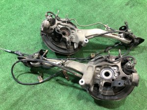 后轮毂 Алюминий SUBARU LEGACY OEM 26692AE020, 26692AE030, 26700AE080, 28473AG000 BP5 2004 EJ20X AT