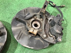 Front hubs 315 SUBARU LEGACY OEM 26300AG000, 26292AG010, 26292AG000 BP5 2004 EJ20X AT