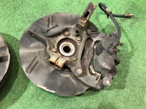 Front hubs 315 SUBARU LEGACY OEM 26300AG000, 26292AG010, 26292AG000 BP5 2004 EJ20X AT