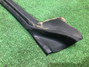 Borracha da porta esquerda SUBARU LEGACY OEM 63521AG010 BP5 2004 BLACK 32J