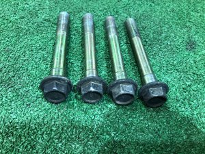 后桥梁螺栓 SUBARU LEGACY OEM 901000252 BP5 2004