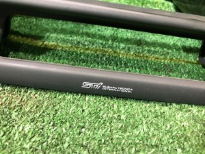 กรอบจอมอนิเตอร์ sti SUBARU LEGACY OEM 66060AG040 BP5 2004 BLACK 32J