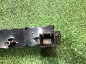 Clock and trip computer SUBARU LEGACY OEM 85201AG010 BP5 2004 EJ20X AT
