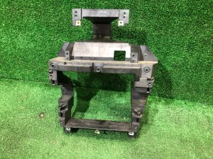 Soporte de la radio 66204AG040 SUBARU LEGACY