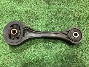 Soporte de la caja de cambios automática 41040FE000 SUBARU LEGACY