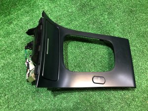 Embellecedor de la palanca de cambios 92121AG060 SUBARU LEGACY