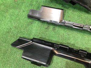 地毯固定件 SUBARU LEGACY OEM 95011AG300JC, 129SIL005, 129SIL006 BP5 2004 BLACK 32J