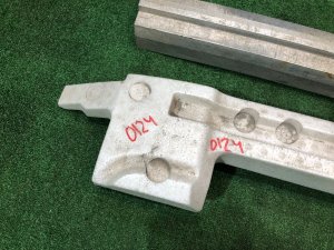 フロントバンパーレインフォースメント SUBARU FORESTER OEM 57712SA190, 57705SA031 SG5 2004
