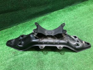 ミッションメンバー 41011AG020, 41022AJ070 SUBARU LEGACY