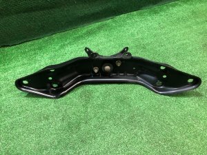 Travessa da caixa SUBARU LEGACY OEM 41011AG020, 41022AJ070 BR9 BRG BRM 2011 EJ255