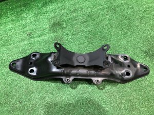 Travessa da caixa SUBARU LEGACY OEM 41011AG020, 41022AJ070 BR9 BRG BRM 2011 EJ255