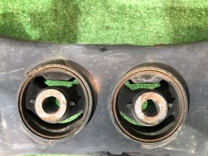 คานหลัง SUBARU LEGACY OEM 20152AJ001, 20152AJ002 BR9 BRG BRM 2011 EJ255