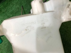Depósito del limpiaparabrisas SUBARU LEGACY OEM 86631AJ020 BR9 BRG BRM 2011 EJ255