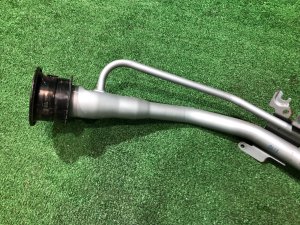 加油口颈管 SUBARU LEGACY OEM 42066AJ010 BR9 BRG BRM 2011 White Pearl 37J