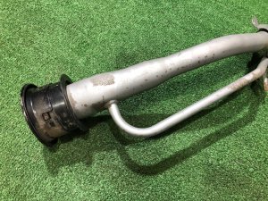 加油口颈管 SUBARU LEGACY OEM 42066AJ010 BR9 BRG BRM 2011 White Pearl 37J