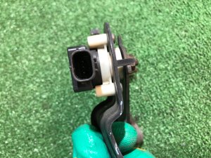 Sensor traseiro de nivelamento dos faróis SUBARU LEGACY OEM 84031FG000 BR9 BRG BRM 2011