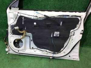 右フロントドア SUBARU LEGACY OEM 60009AJ0209P BR9 BRG BRM 2011 White Pearl 37J