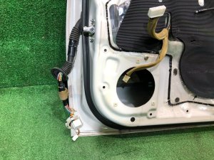 右フロントドア SUBARU LEGACY OEM 60009AJ0209P BR9 BRG BRM 2011 White Pearl 37J