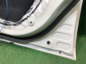 右フロントドア SUBARU LEGACY OEM 60009AJ0209P BR9 BRG BRM 2011 White Pearl 37J