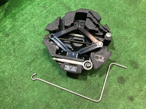 แม่แรง балонник крюк 97032FG010, 97035AJ000, 57805FG000 SUBARU LEGACY