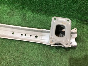 前保险杠防撞梁 SUBARU LEGACY OEM 57711AJ0109P, 57705AJ040 BR9 BRG BRM 2011