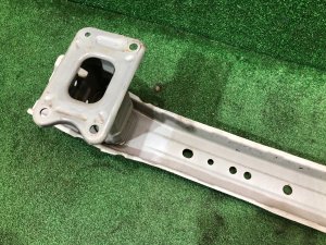 前保险杠防撞梁 SUBARU LEGACY OEM 57711AJ0109P, 57705AJ040 BR9 BRG BRM 2011