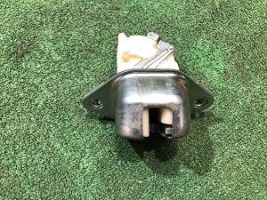 กลอนล็อกฝากระโปรงท้าย 63032FG101, 63032FG102 SUBARU LEGACY
