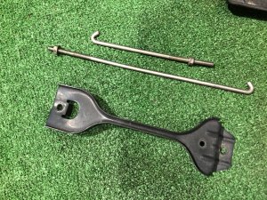 Soporte de batería SUBARU LEGACY OEM 82182AG001, 82123SA003, 82161AG011, 82122AJ001 BR9 BRG BRM 2011