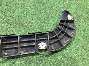 左后保险杠支架 SUBARU LEGACY OEM 57707AJ010 BR9 BRG BRM 2011 White Pearl 37J