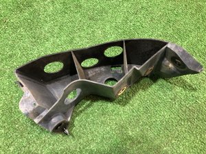 Soporte derecho del parachoques trasero под стопом SUBARU LEGACY OEM 57707AJ120 BR9 BRG BRM 2011 White Pearl 37J