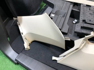 แผงบุห้องเก็บของท้าย SUBARU LEGACY OEM 94013AJ040ME, 94027AJ120VH, 94027AJ030VH, 95011AJ031VH BR9 BRG BRM 2011 White Pearl 37J