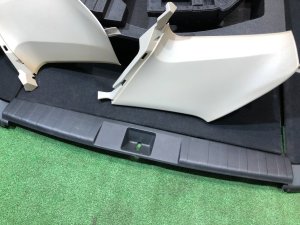 แผงบุห้องเก็บของท้าย SUBARU LEGACY OEM 94013AJ040ME, 94027AJ120VH, 94027AJ030VH, 95011AJ031VH BR9 BRG BRM 2011 White Pearl 37J