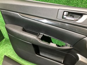 车门饰板 комплект SUBARU LEGACY OEM 94212AJ080VH, 94212AJ090VH, 94222AJ080VH, 94222AJ090VH BR9 BRG BRM 2011 White Pearl 37J