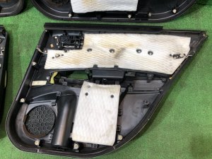 车门饰板 комплект SUBARU LEGACY OEM 94212AJ080VH, 94212AJ090VH, 94222AJ080VH, 94222AJ090VH BR9 BRG BRM 2011 White Pearl 37J