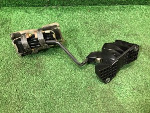 踏板 SUBARU LEGACY OEM 36010AG120, 36012AJ030 BR9 BRG BRM 2011 White Pearl 37J