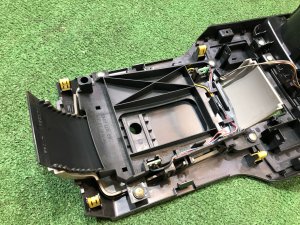 แผงตกแต่งรอบคันเกียร์ подстаканник SUBARU LEGACY OEM 92122AJ000 BR9 BRG BRM 2011