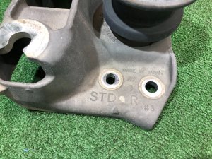 发动机支座 SUBARU LEGACY OEM 41022AJ111, 41022AJ030 BR9 BRG BRM 2011 EJ255