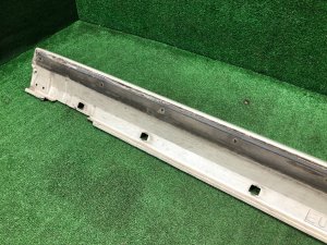 左サイドシル SUBARU LEGACY OEM 96051AJ030WU BR9 BRG BRM 2011 White Pearl 37J