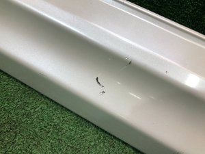 Right sill SUBARU LEGACY OEM 96051AJ020WU BR9 BRG BRM 2011 White Pearl 37J