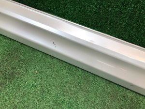 Right sill SUBARU LEGACY OEM 96051AJ020WU BR9 BRG BRM 2011 White Pearl 37J
