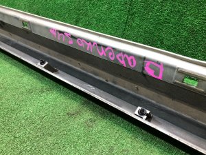 Right sill SUBARU LEGACY OEM 96051AJ020WU BR9 BRG BRM 2011 White Pearl 37J