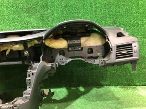 仪表台 SUBARU LEGACY OEM 66050AJ000 BR9 BRG BRM 2011 White Pearl 37J