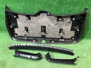 バックドアトリム SUBARU LEGACY OEM 94320AJ000VH, 94310AJ000VH, 94330AJ000VH BR9 2011 White Pearl 37J
