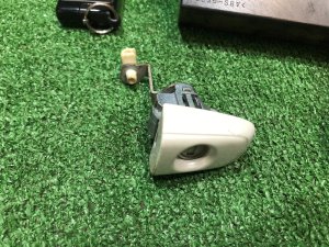 Canhão da ignição SUBARU LEGACY OEM 88801AJ000, 57492FG030, 88835AG000, 83126AJ001 BR9 2011 White Pearl 37J