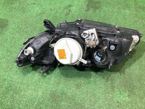 Farol direito SUBARU LEGACY OEM 84001AG340 BP5 2007