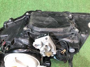 Farol direito SUBARU LEGACY OEM 84001AG340 BP5 2007
