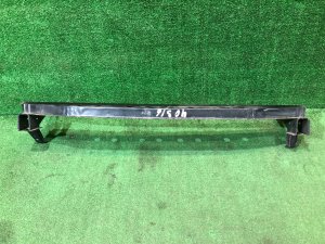 Refuerzo del parachoques trasero SUBARU LANCASTER OEM 57711AE040 BHE 2000 Beige 8L5