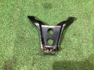 Radiator grille bracket SUBARU LEGACY OEM 91165AE130 BH5 2002 SILVER 01G
